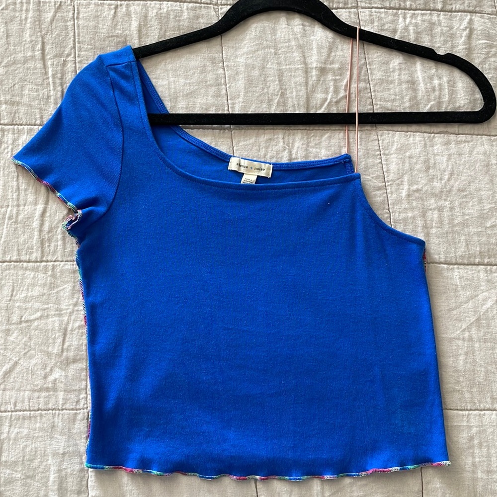 Asymmetric blue crop top!